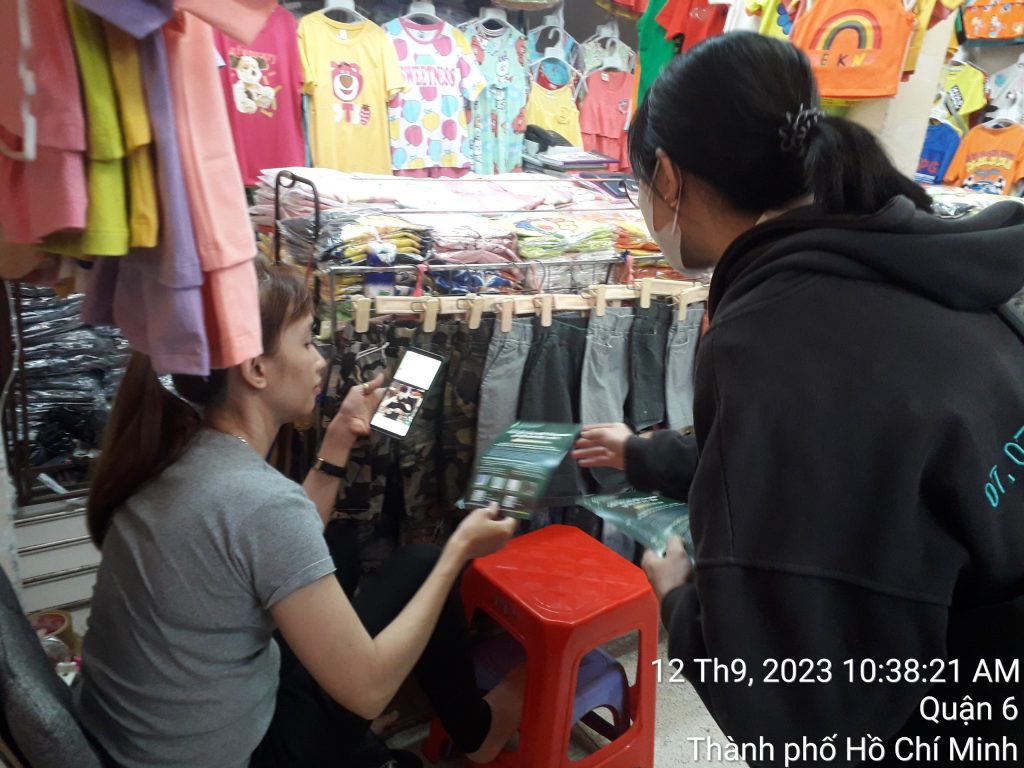 Phát tờ rơi quận 1 của MN Agency